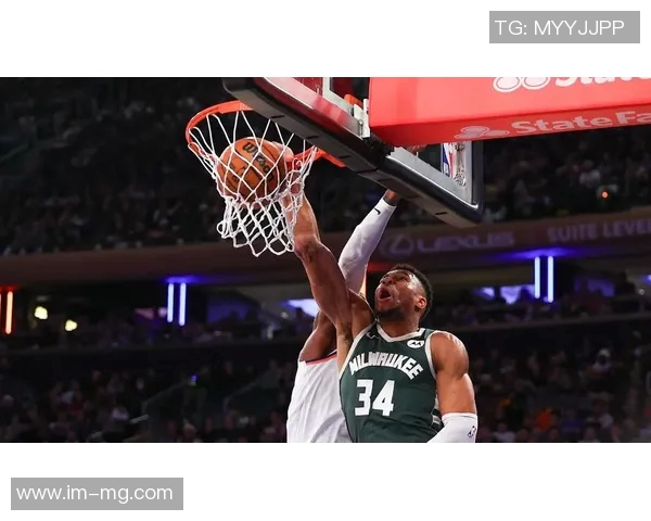 张佳玮分析米切尔的全面能力超越穆雷展现更强爆发力与速度 张佳玮分析米切尔的全面能力超越穆雷展现更强爆发力与速度